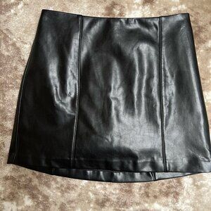Abercrombie & Fitch Vegan Leather Mini Skort in Black, Size XS